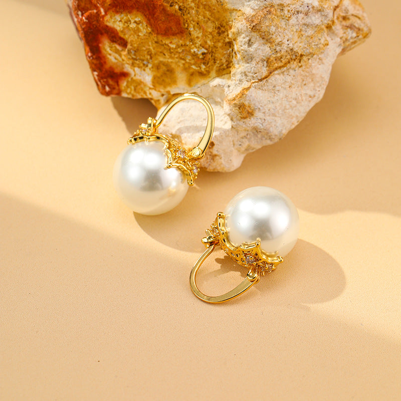 Women's Flower Basket Pearl Ear Clip High Sense Special Interest Light Earrings