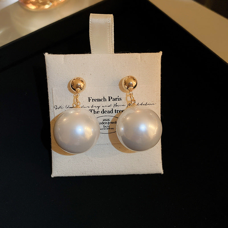 Women's Pearl French Exaggerated Light Luxury Classic Earrings