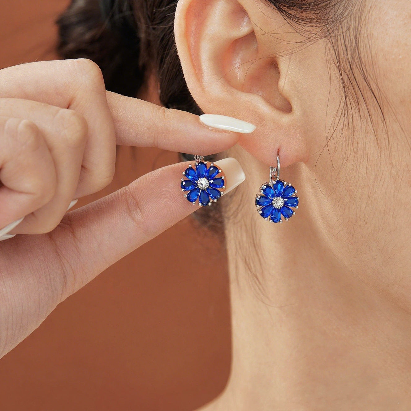 Round Full Diamond Simple Fashion Classic Crystal Zircon Temperament Earrings