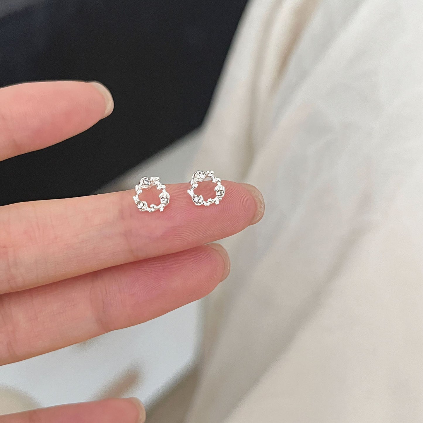 Cool Collection Female Zircon Temperament Live Earrings