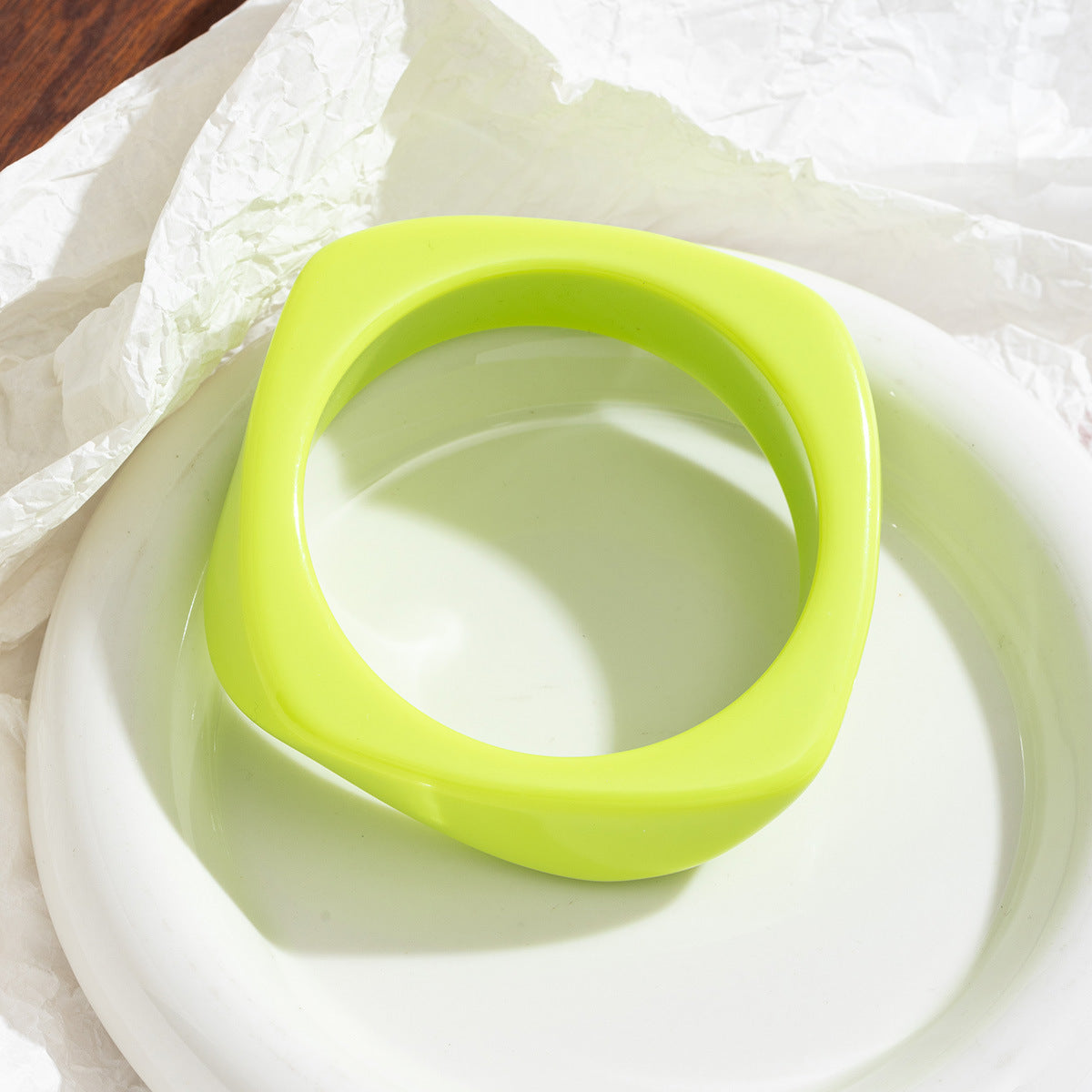 Women's Irregular Blooming Resin Curved Girlfriends Rings