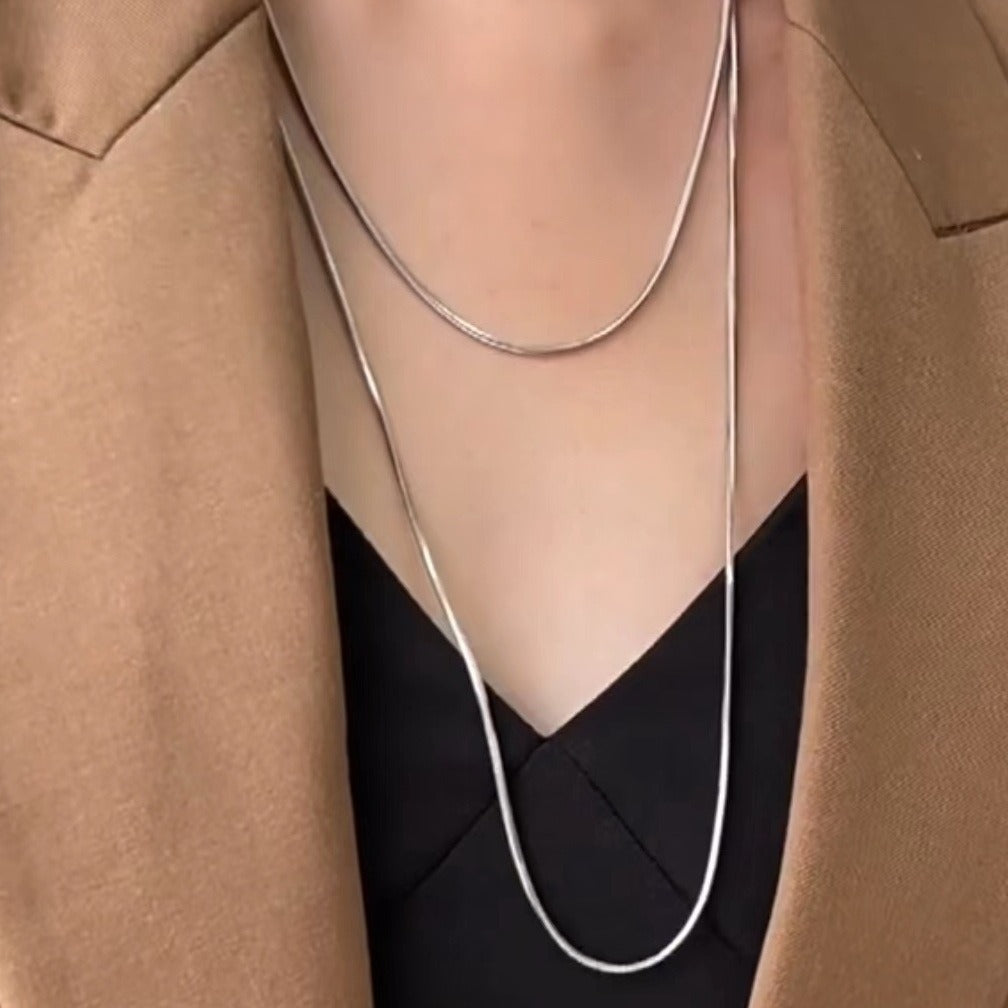 Three-dimensional Niche Minimalist Light Luxury Sweater Necklaces