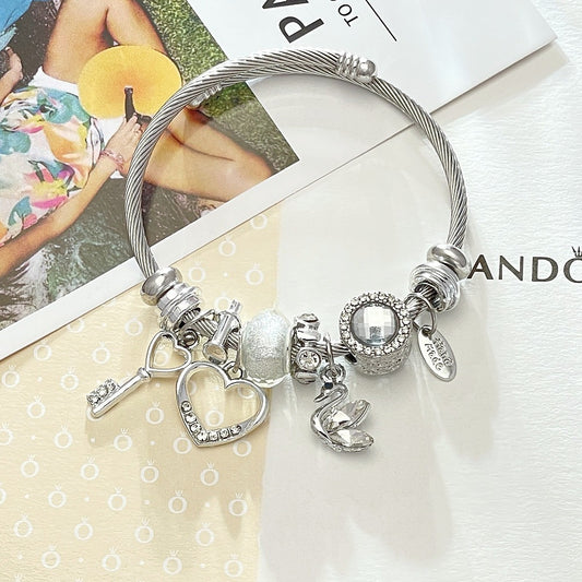 Pan Duo Swan Pull Cute Cartoon Bracelets