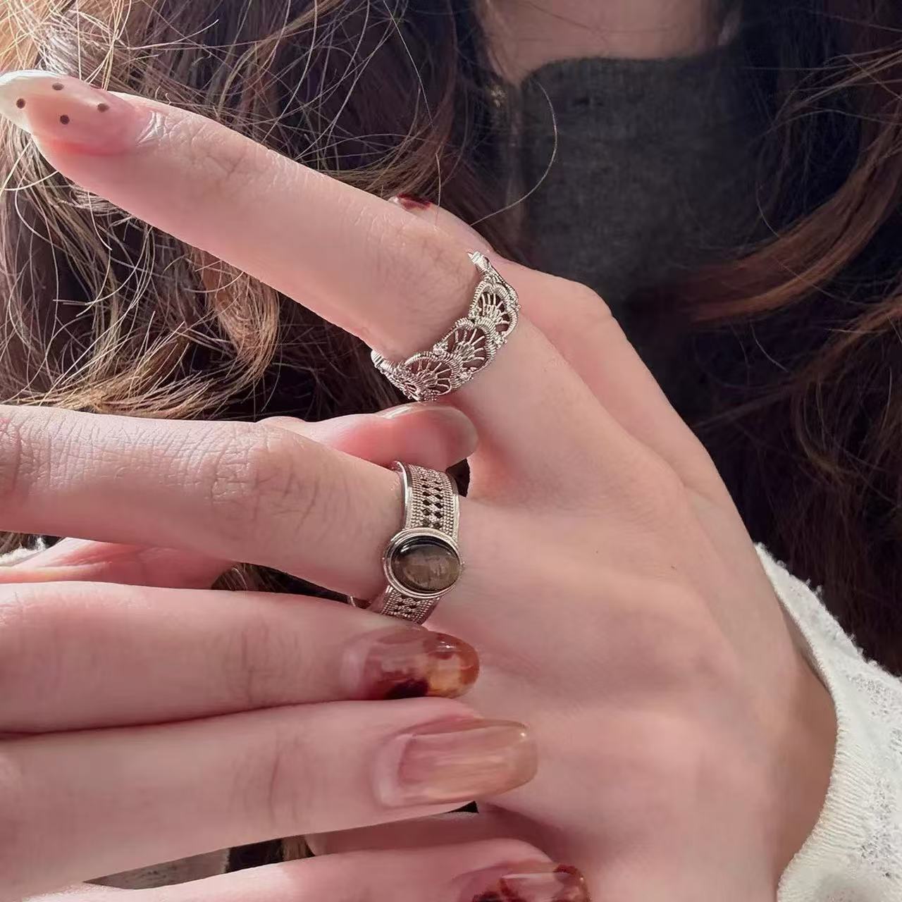 Women's Hollow Carved For High-grade Design Exquisite Index Ring