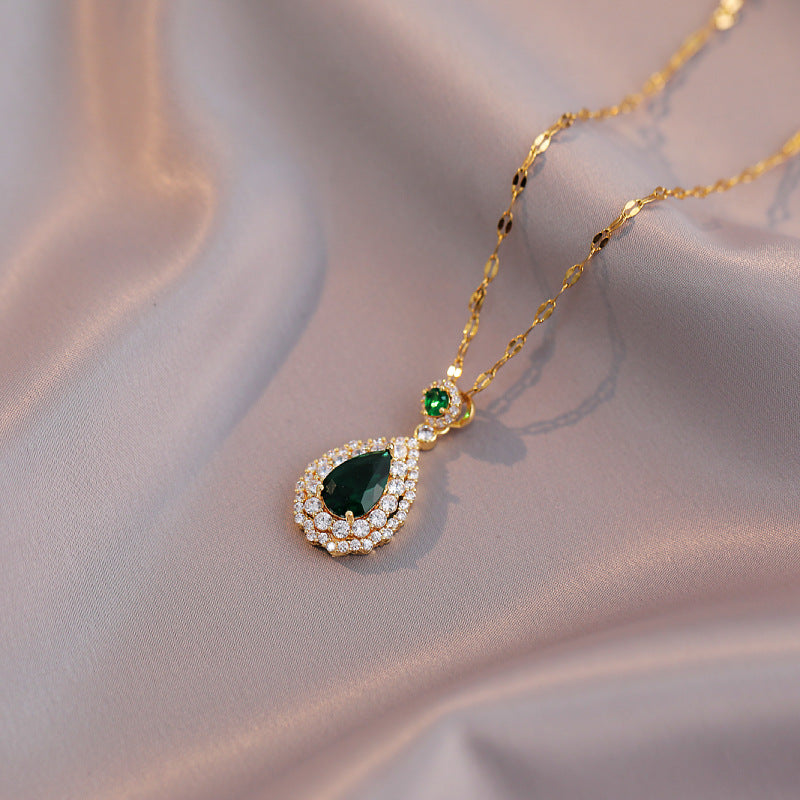 Women's Fashionable Simple Emerald Drop-shaped Zircon Live Necklaces