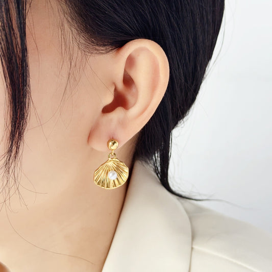 Fashion Stainless Steel Vacation Style Shell-shaped Earrings