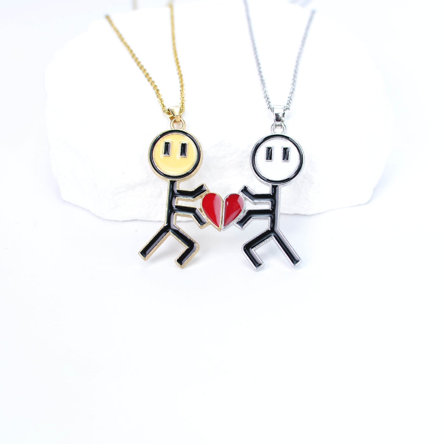 Couple Magnetic Suction Fun Cartoon Expression Launch Necklaces