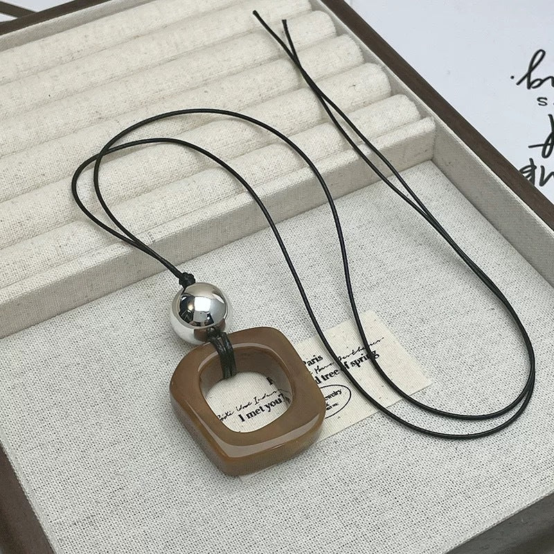 Design Simple Circle Geometric Personalized Ethnic Style Clavicle Necklaces