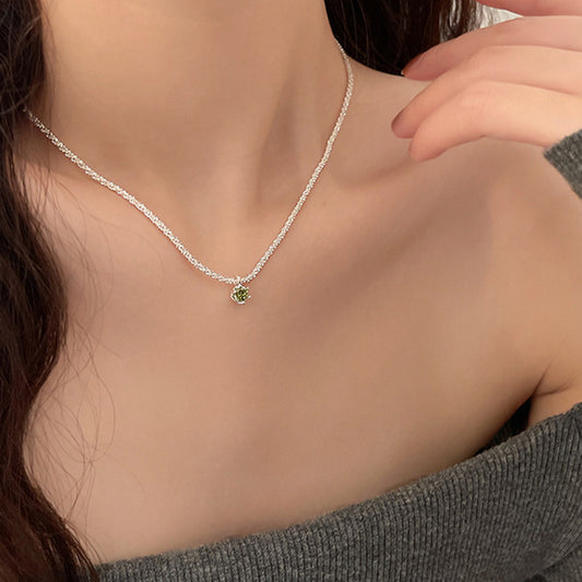 Vintage Green Alloy Female Sparkling Olive Necklaces