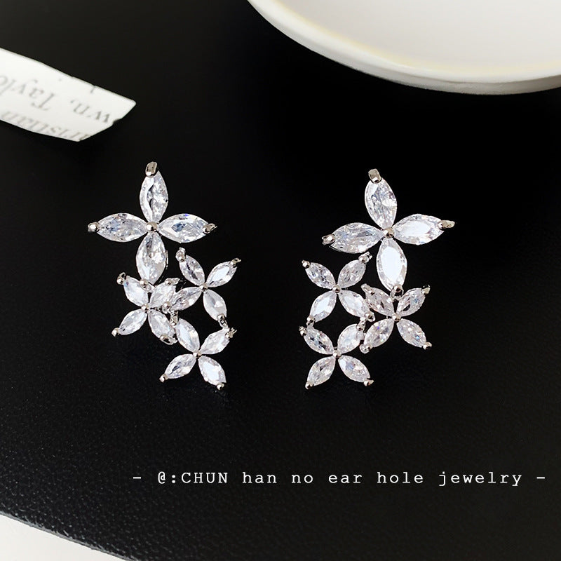 Zircon Four Flower Eardrops Super Fairy Temperament Entry Earrings