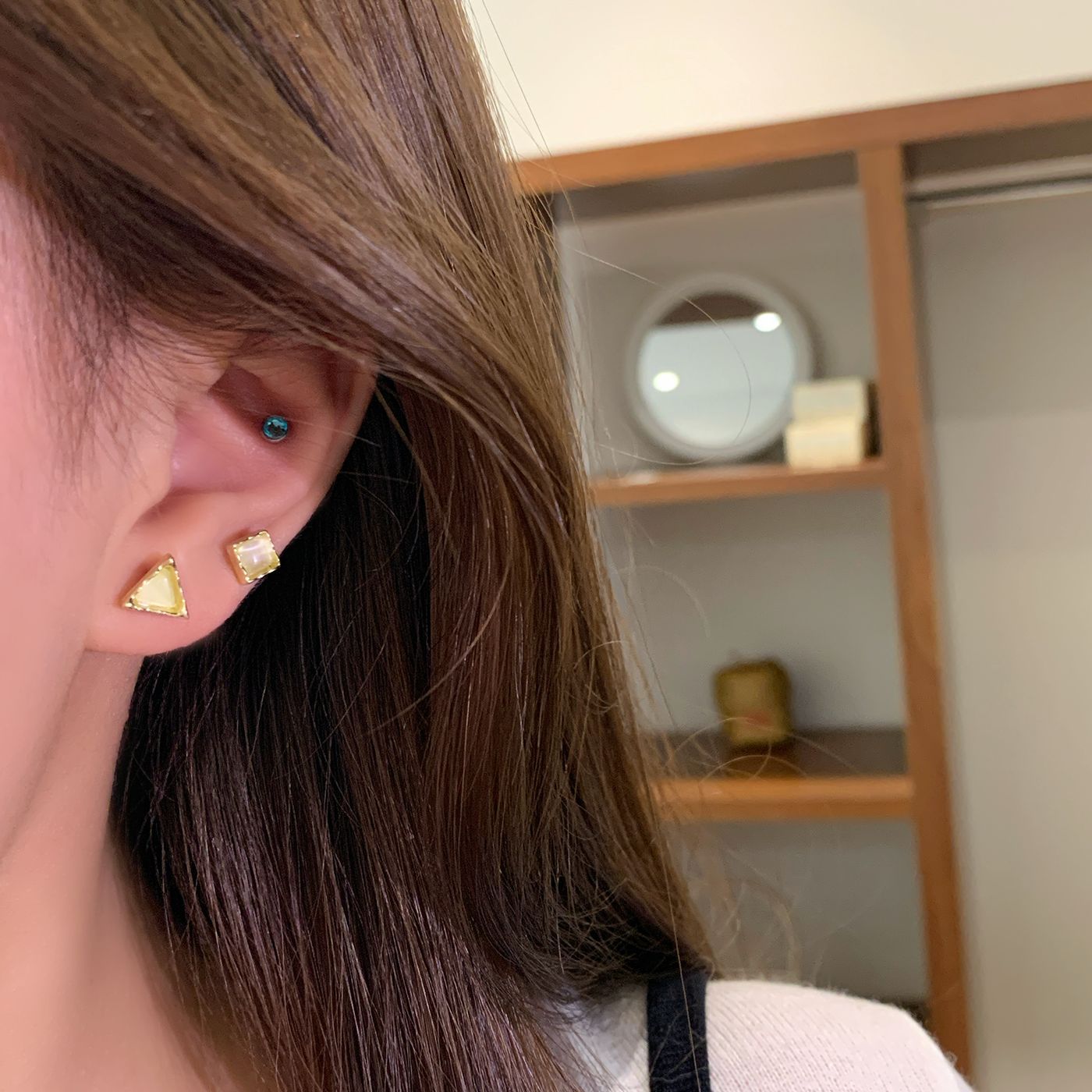 Women's Opal Irregular Ear Sier Needle Niche Sweet Light Luxury Earrings