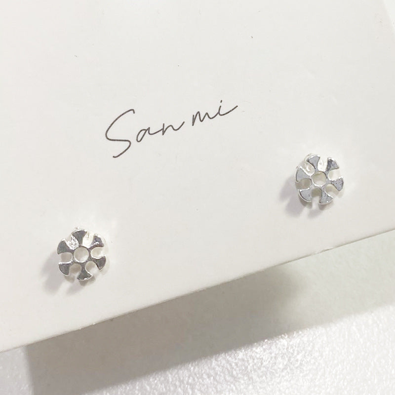 Fresh Plain Sier Plated Bow Female Small Simple Stud Earrings
