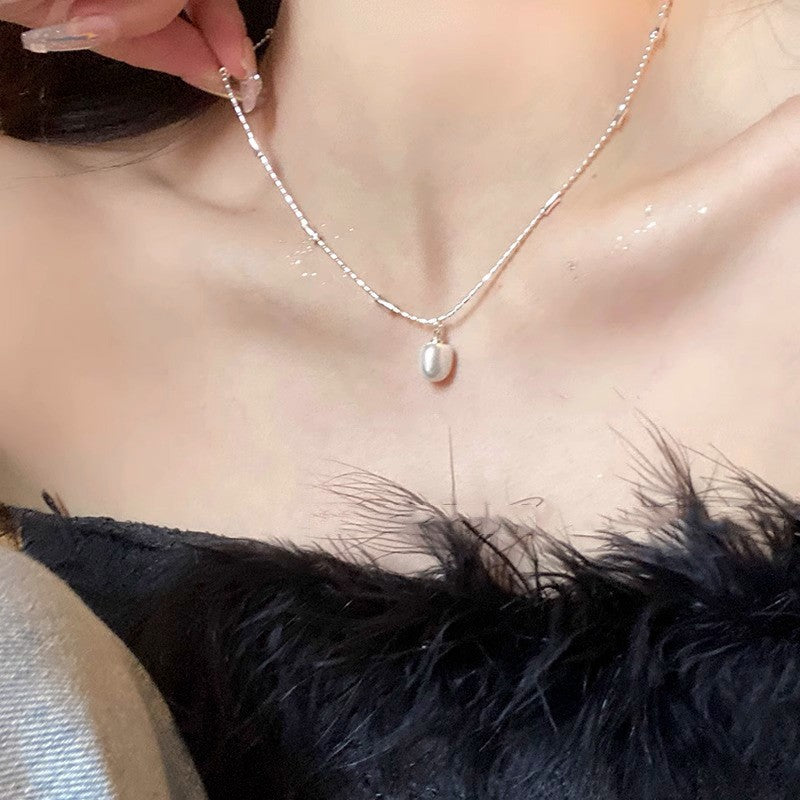 Women's Light Luxury High-grade Design Accessories Clavicle Necklaces