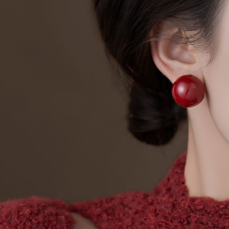 Women's Minimalist Design Bite Pearl For Simple Graceful Earrings