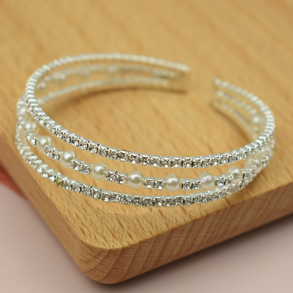 Popular Elegant Rhinestone Pearl Opening Sier-plated Bracelet