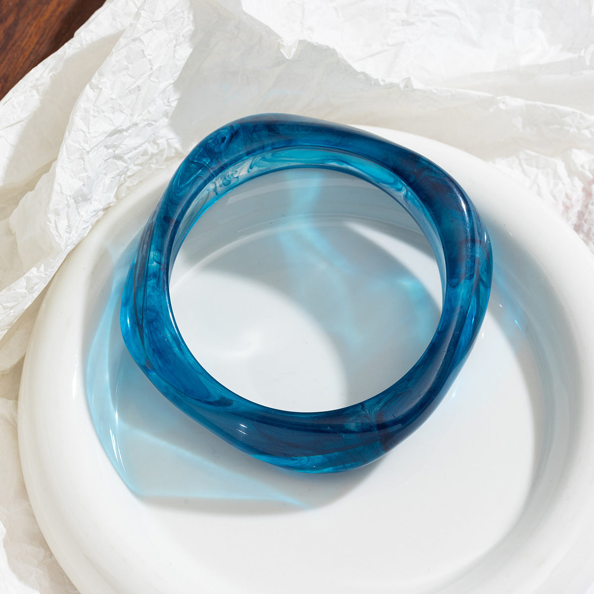 Women's Irregular Blooming Resin Curved Girlfriends Rings
