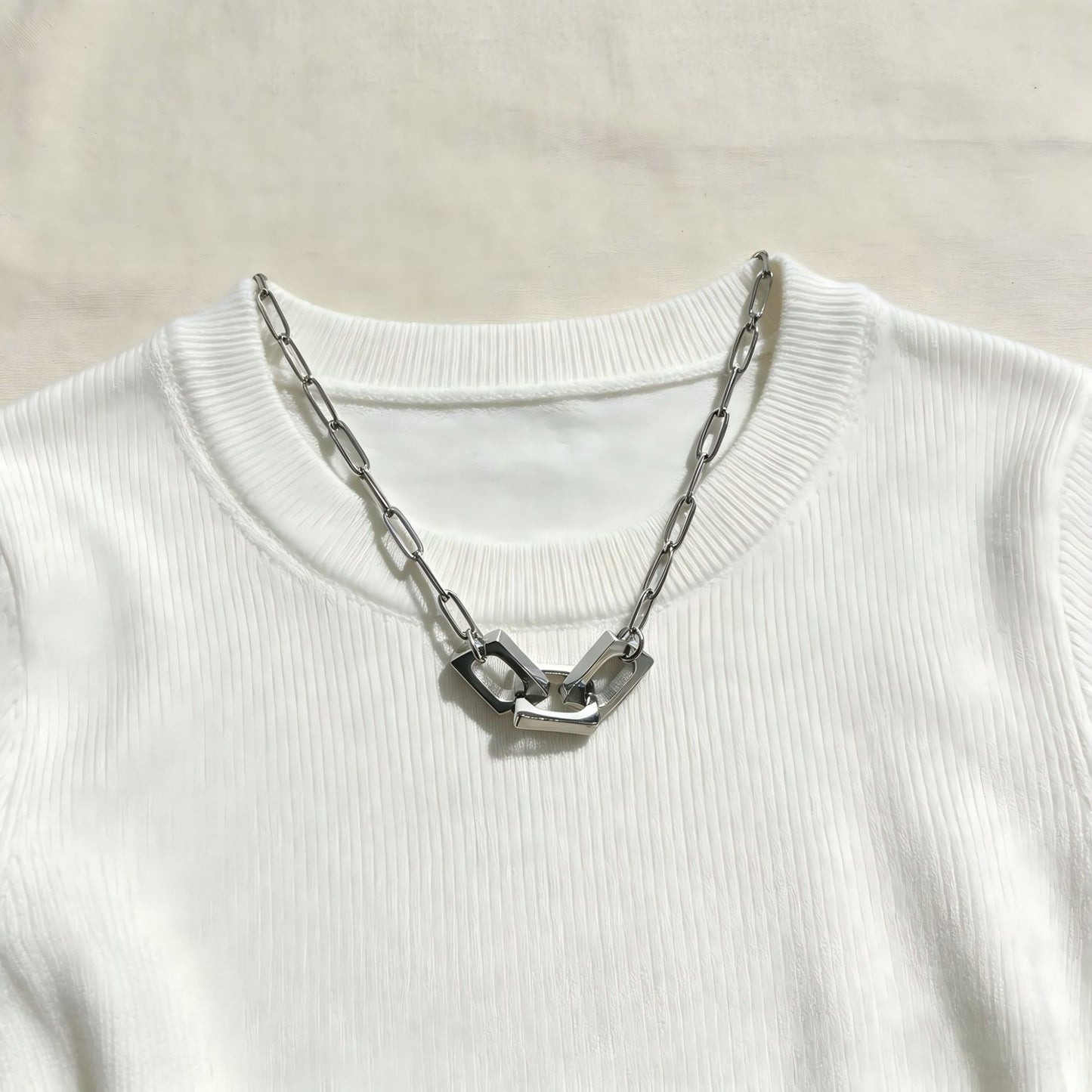 Women's & Men's Geometric Buckle Personality Fashion No Stainless Steel Light Pendant