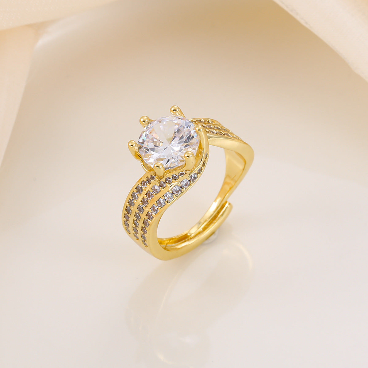 Imitation Moissanite Female Frame Zircon Wedding Ring