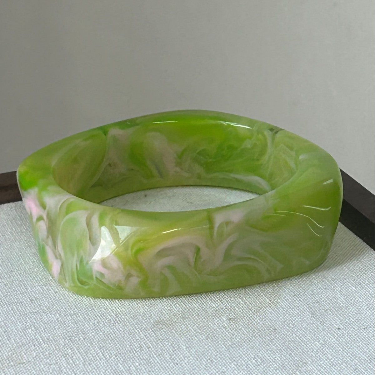 Women's Irregular Blooming Resin Curved Girlfriends Rings