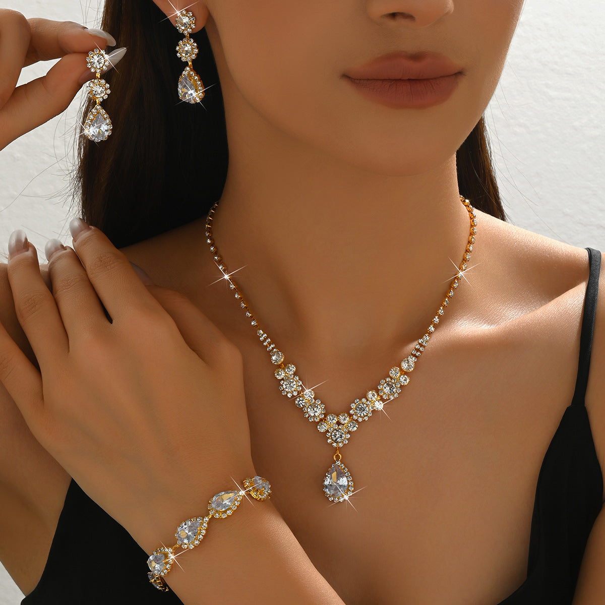 Zircon Rhinestone Bridal Wedding Dress Three-piece Earrings