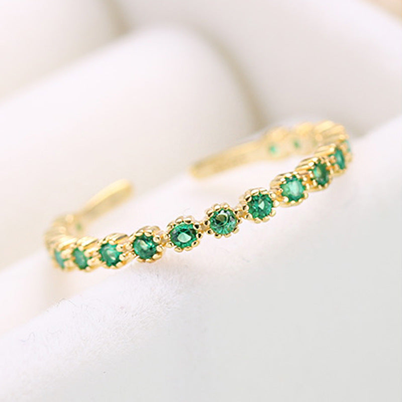 Women's Emerald Row Diamond Niche Design Light Luxury Rings