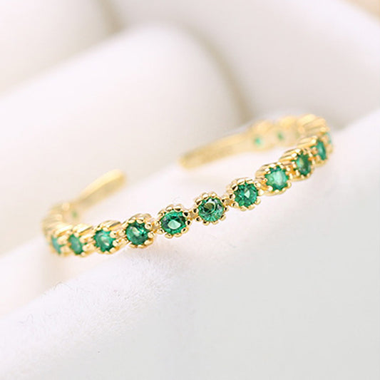 Women's Emerald Row Diamond Niche Design Light Luxury Rings