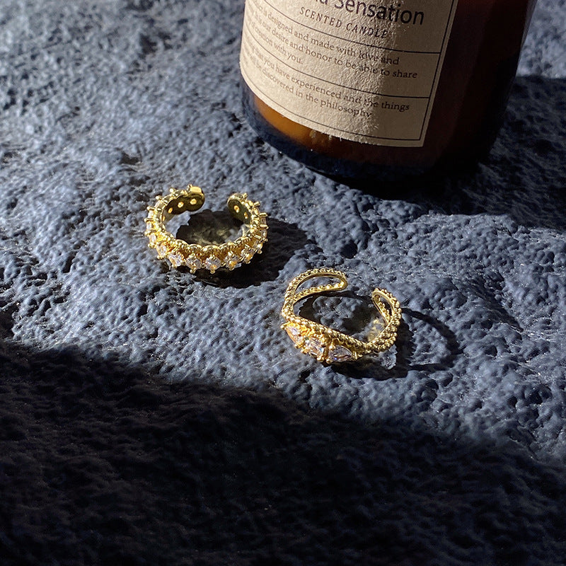 Golden Duplex Cross Micro Setting Light Rings