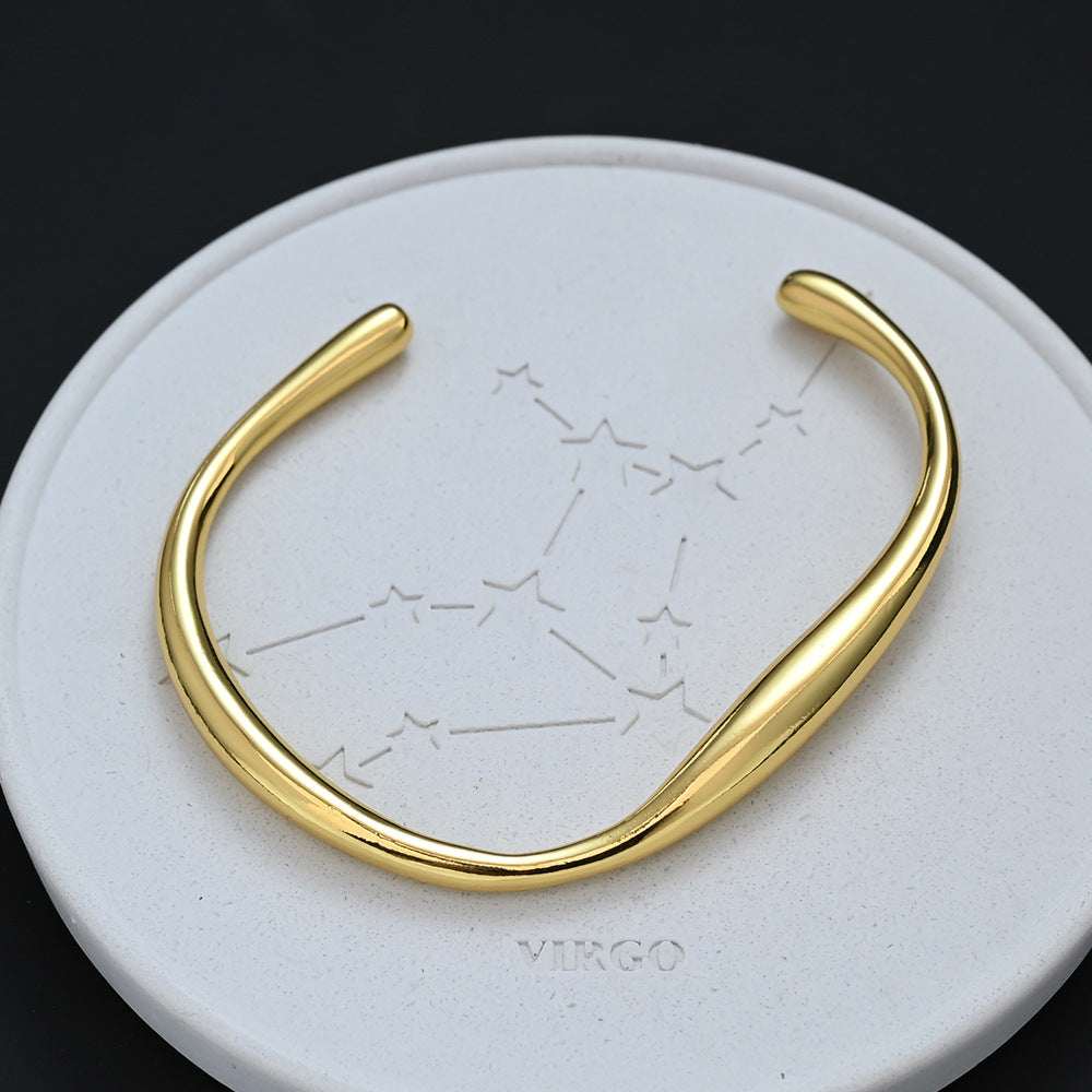 Geometric Streamline Female Temperament Simple Cold Style Bracelets