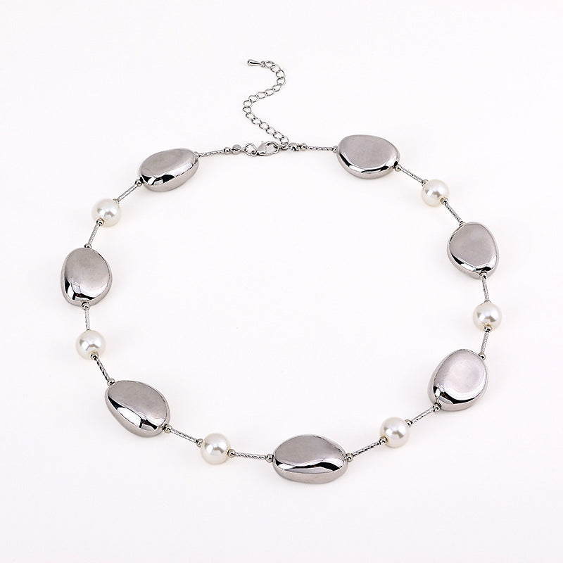 Women's Metal Irregular Shaped Stone Light Luxury Trendy Necklaces