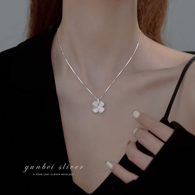 Women's Opal Clover Light Luxury Minority Design Necklaces