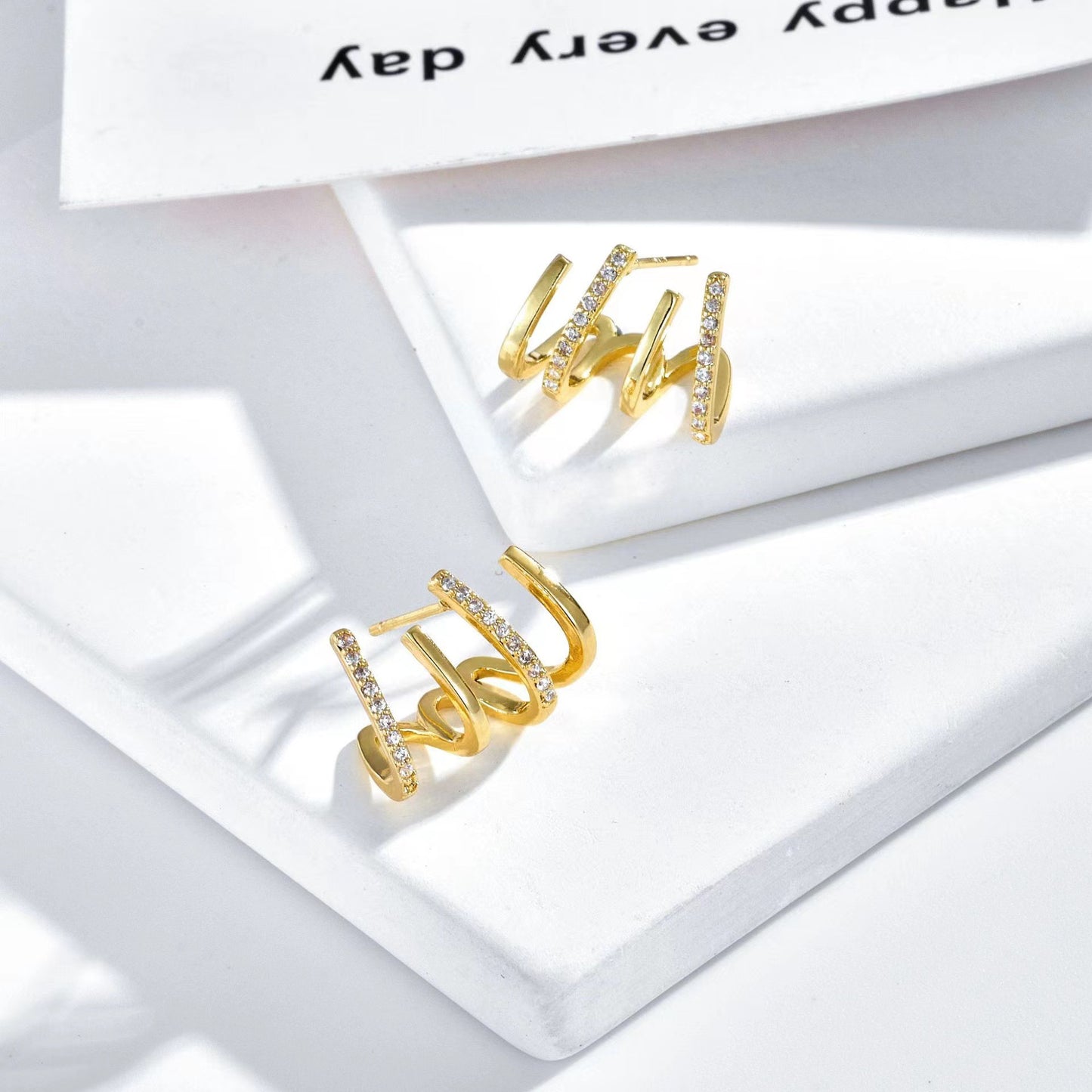 Sier Needle Fashion Design Gold Zircon Earrings