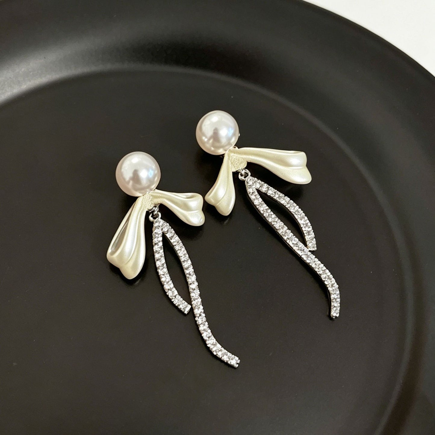 Women's Fairy Sweet Flower Earless Mosquito Coil Niche High-grade Ear Clip