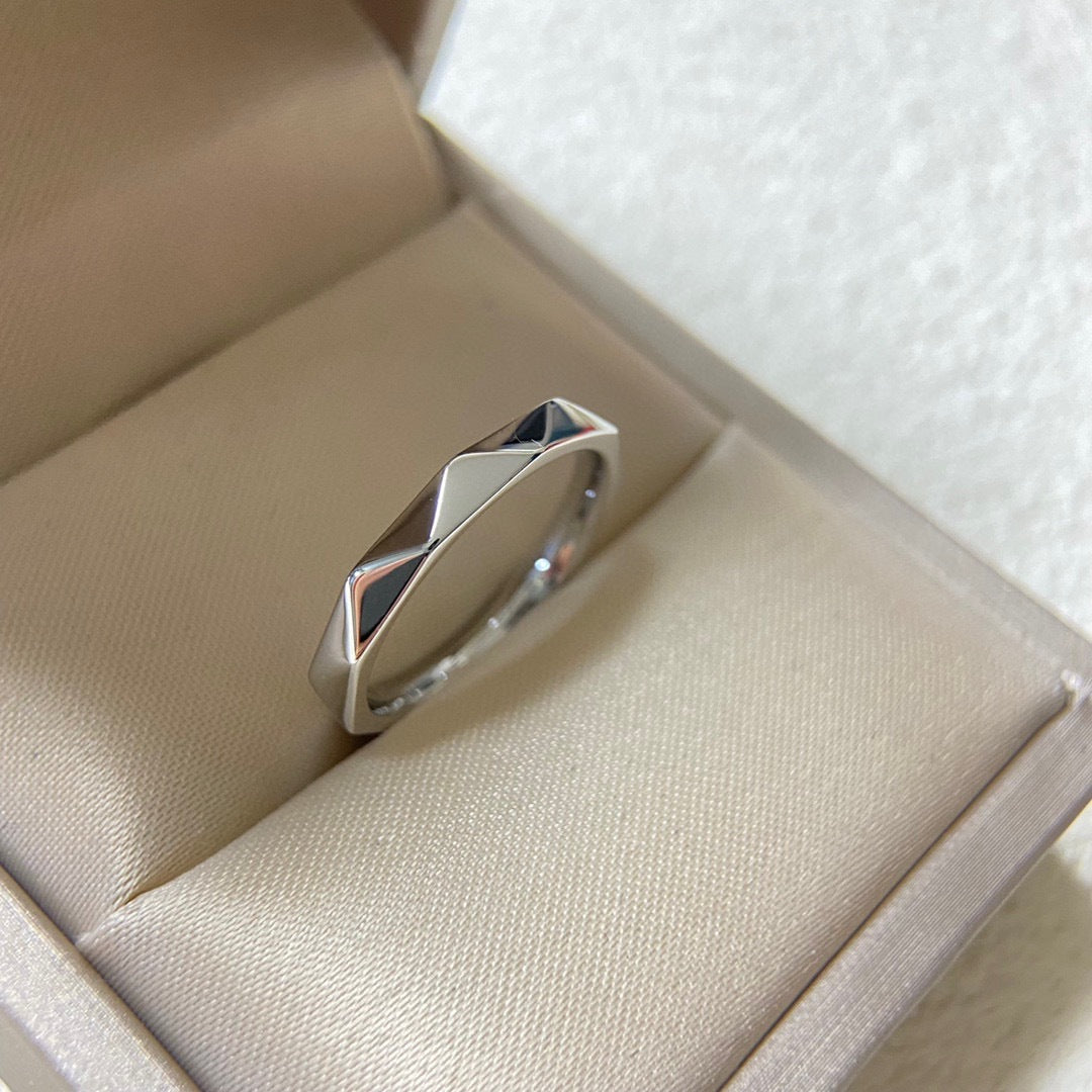 Sier High Version Glossy Diamond Couple Mobius Strip Spiral Light Ring