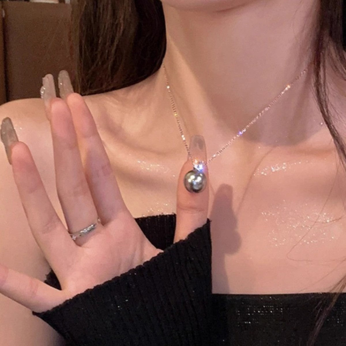 Women's Light Luxury High-grade Design Accessories Clavicle Necklaces