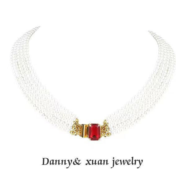 Women's Retro Twist Court Pearl Exaggerated High Necklaces