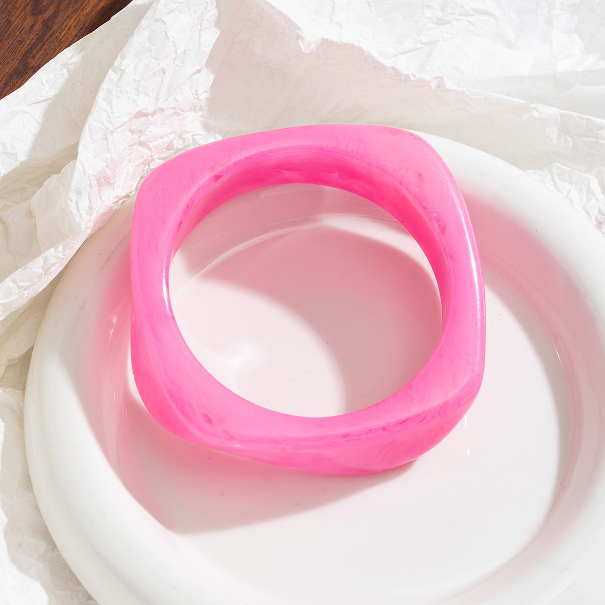 Women's Irregular Blooming Resin Curved Girlfriends Rings