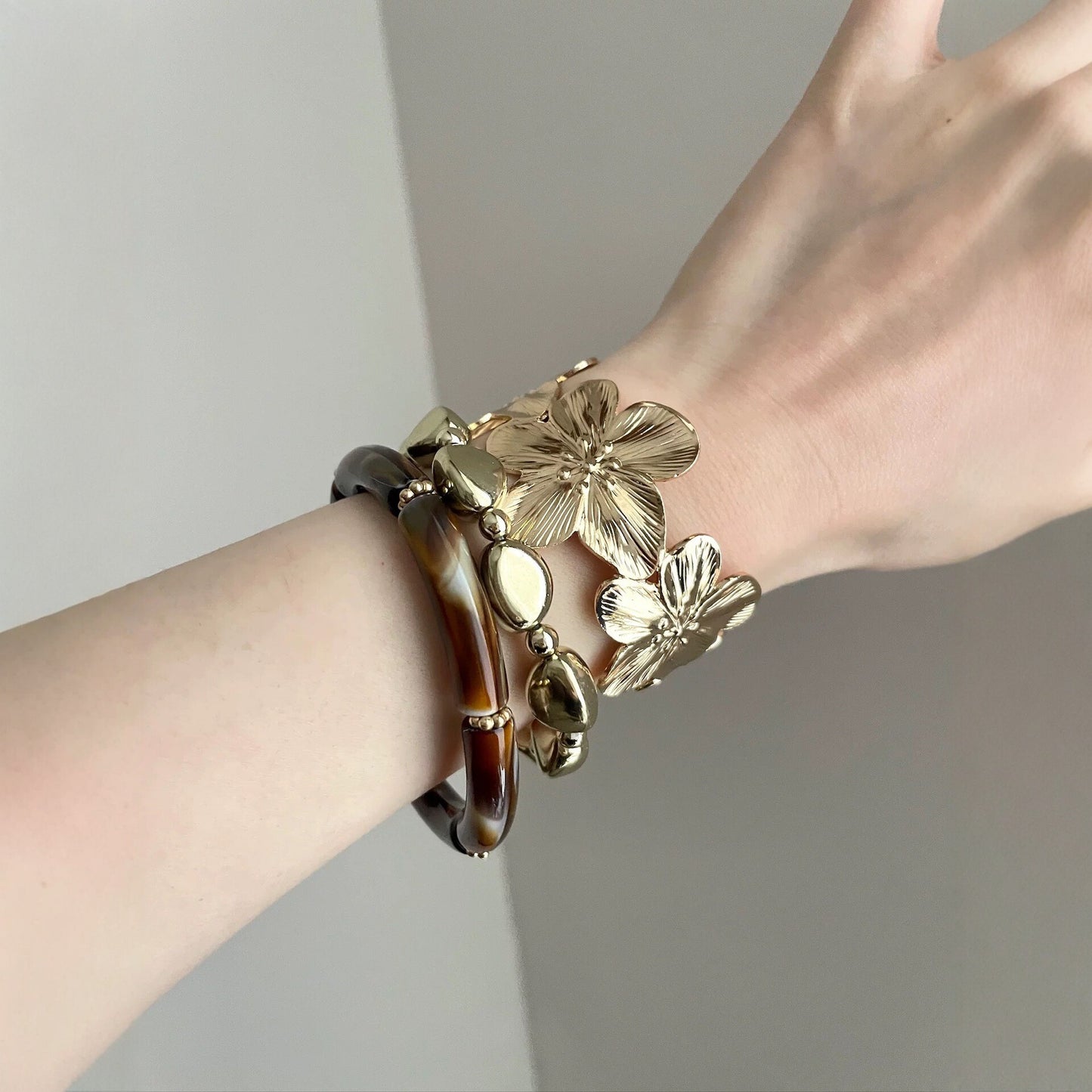 Women's Design Flowers Openings Light Luxury High-grade Temperament Wild Bracelets