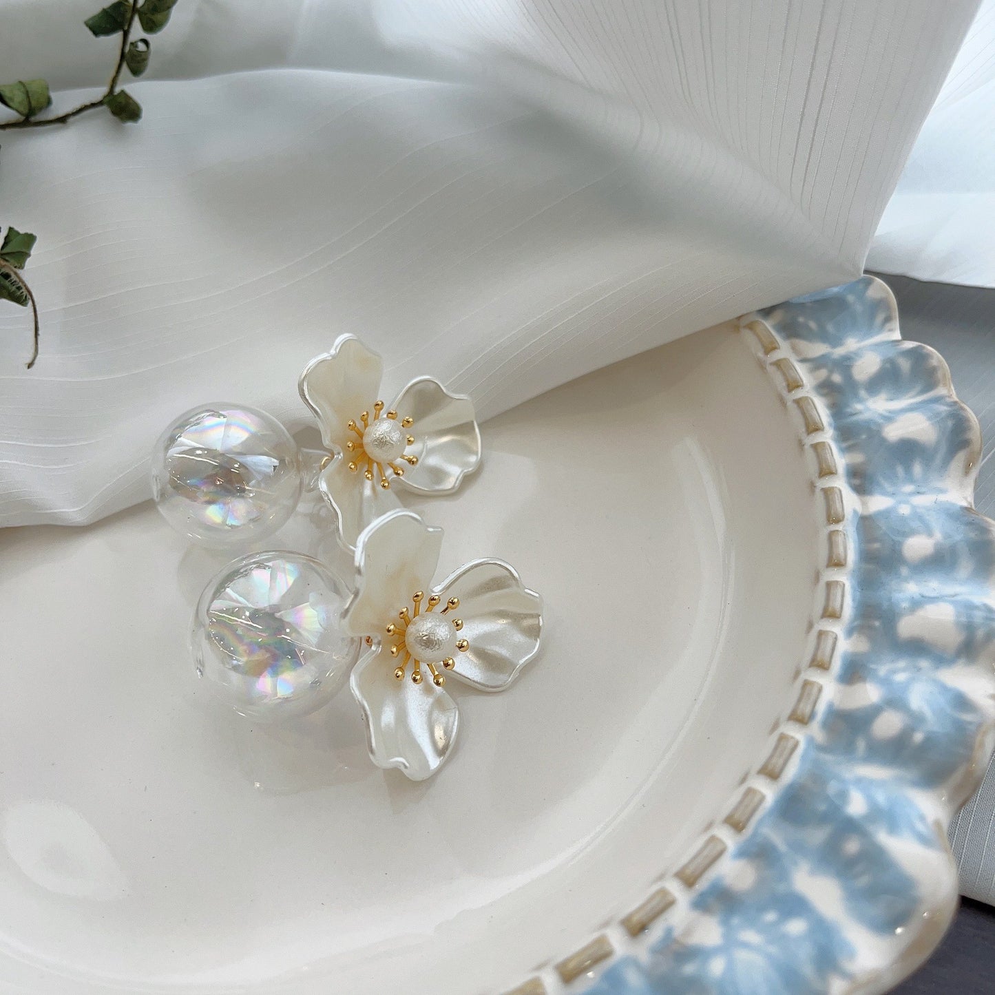 Flower Simple Elegance Retro Elegant Natural Soft Earrings