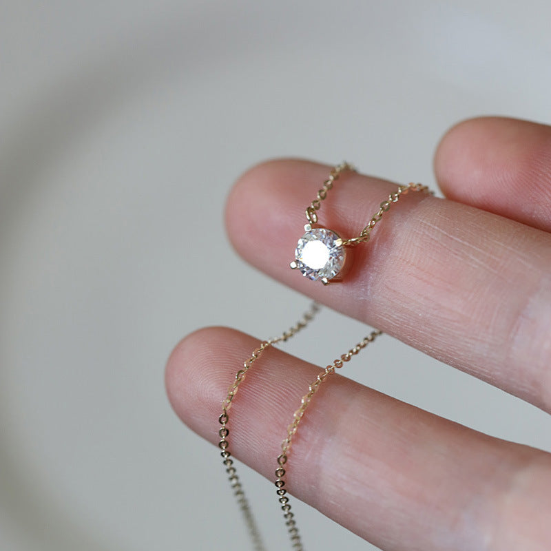 Plated Karat Single Diamond Super Flash Temperament Entry Lux Necklaces