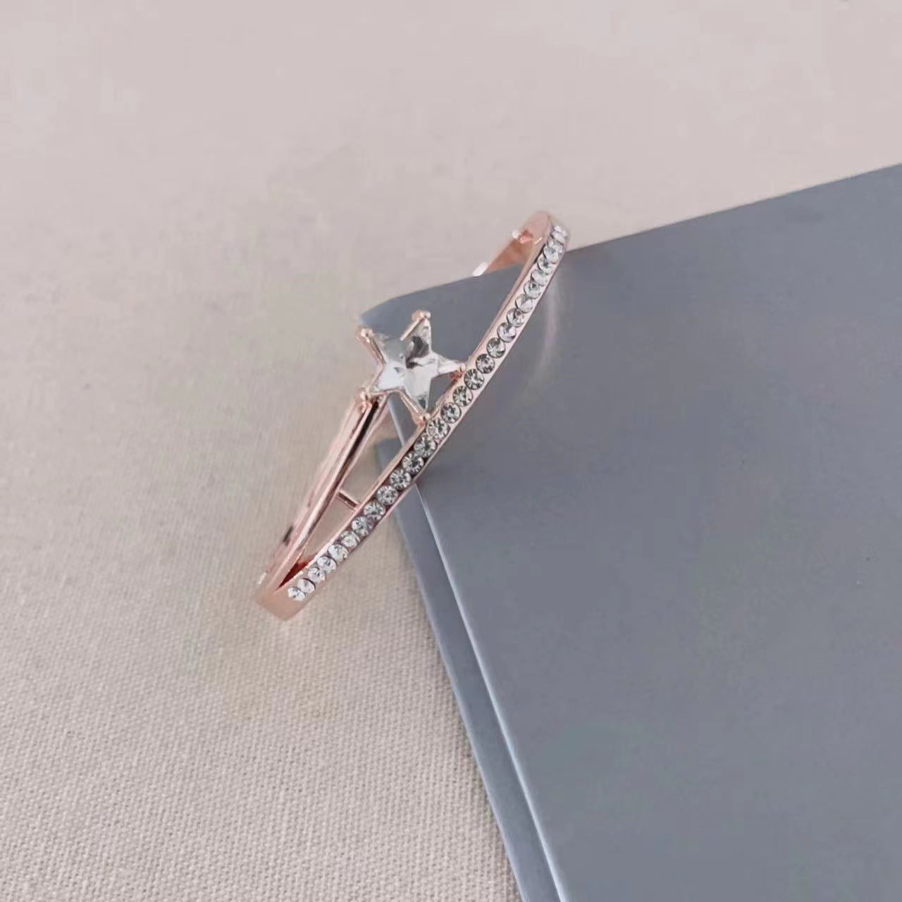 Fashion Bangle Stylish Simple Versatile Watch Bracelets