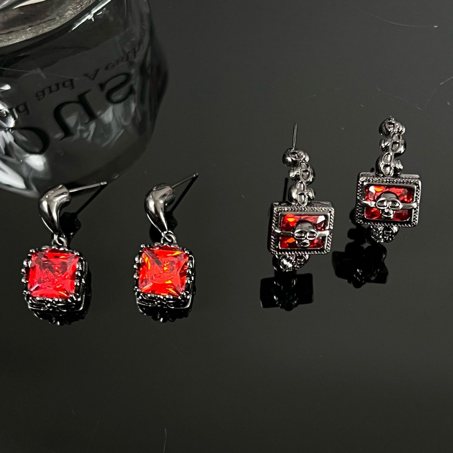 Style Skull Cross Love Red Zirconium Rings