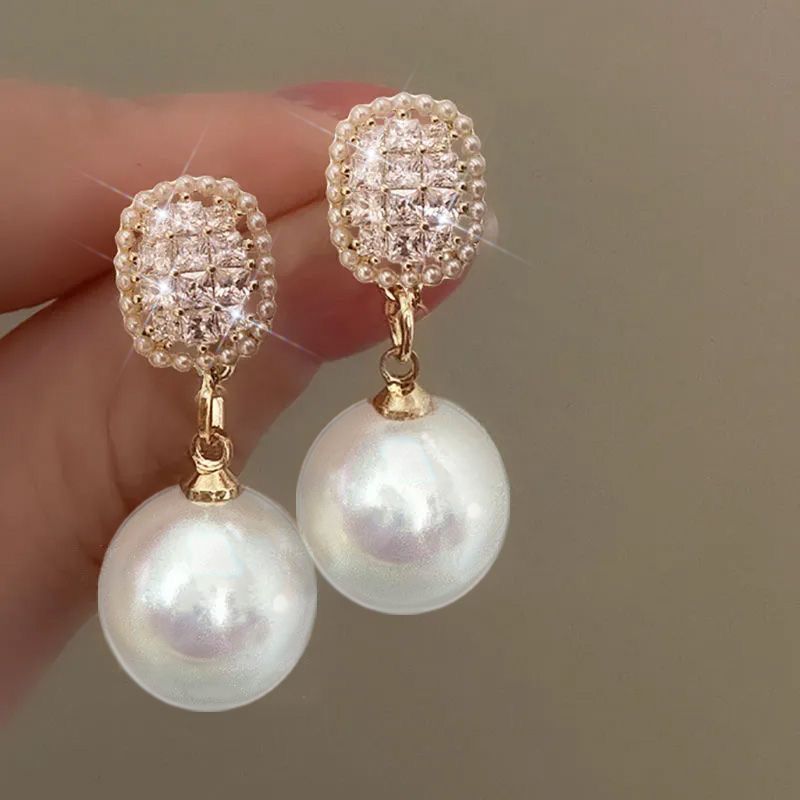 Pearl For Light Luxury Temperament High-grade Earrings