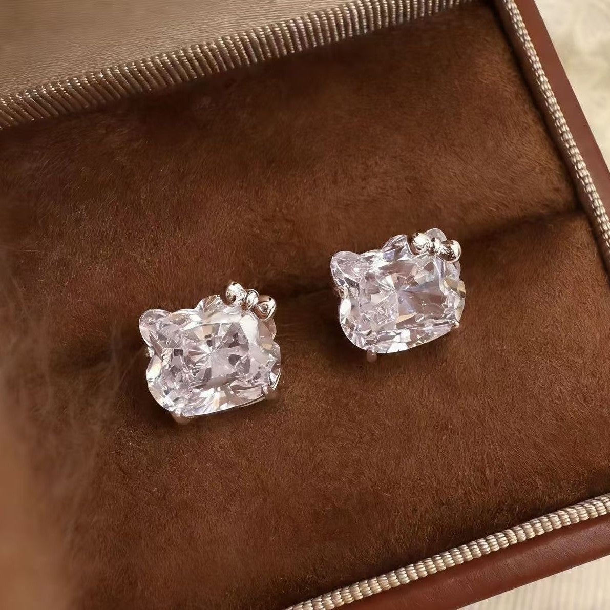 Shiny Sweet Simple Elegant Personality High Sense Stud Earrings