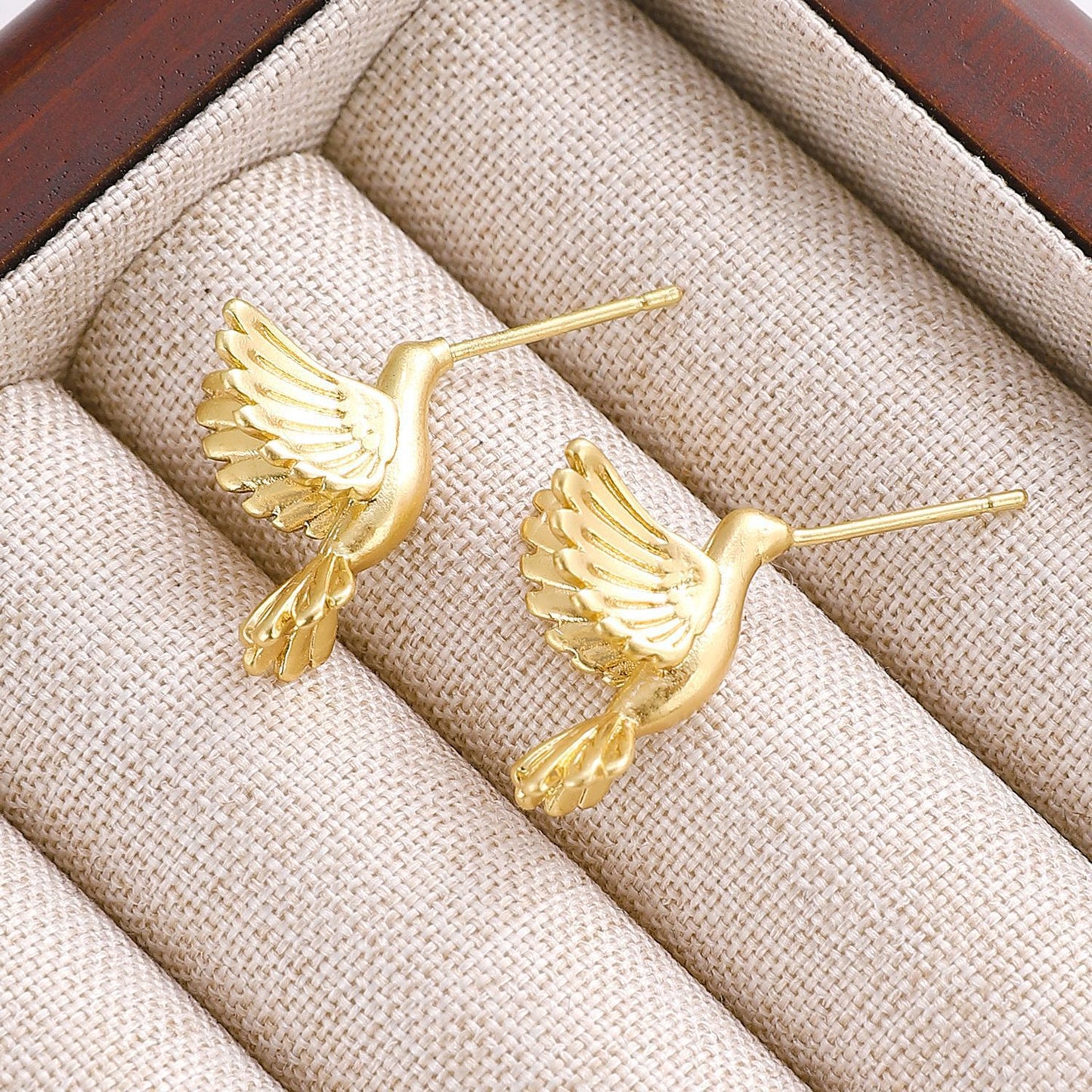 Women's Design High-grade Copper Inlaid Zirconium Flying Bird Earrings
