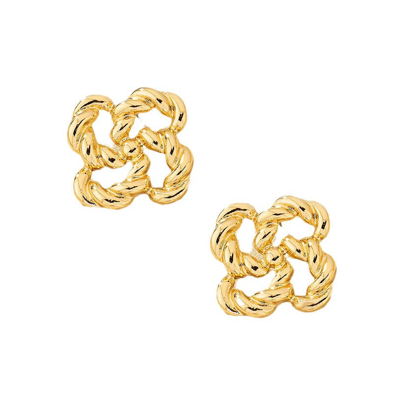 High-grade Fashion Elegant Twist Female Korean Earrings