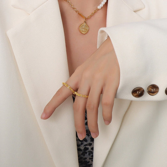 Exaggerated Titanium Steel Gold Sparkling Personality Rings