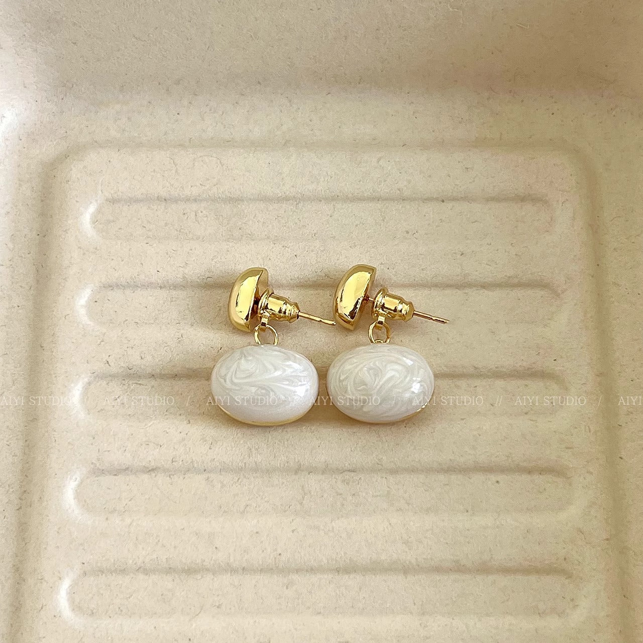 Light Luxury High Sense Elegance Retro Earrings