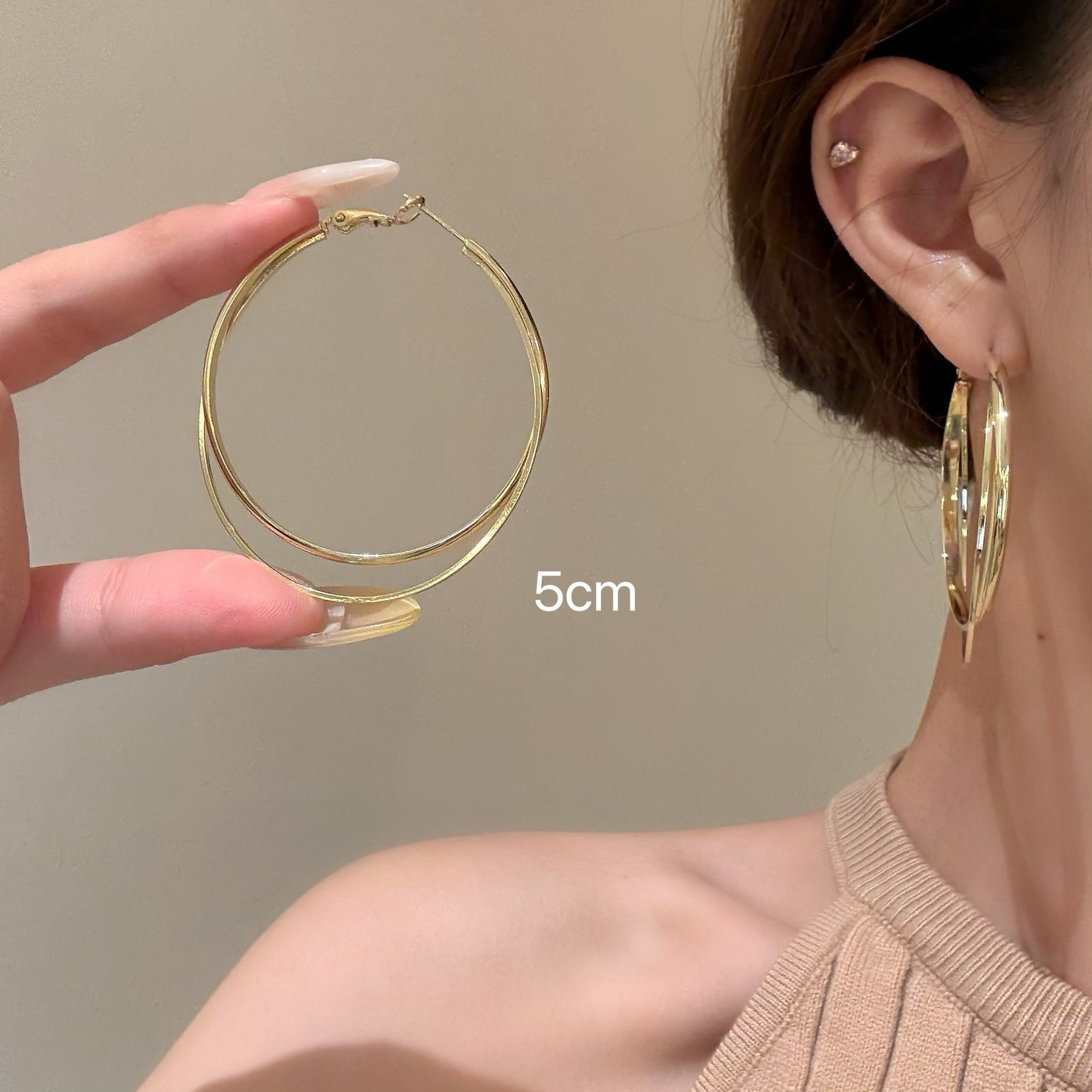 Women's Simple High-grade Big Circle Ear Exaggerating Rings