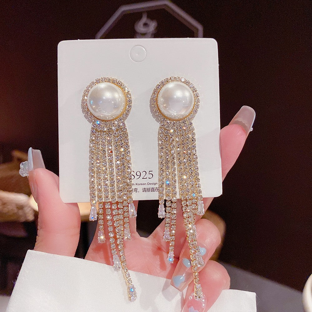 Women's Vintage Tassel Diamond High-grade Ear Minority Earrings