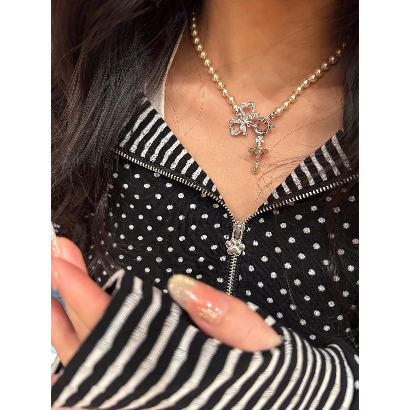 Queen Mother's Bowknot Water Drop Pearl Fine Inlaid Necklaces